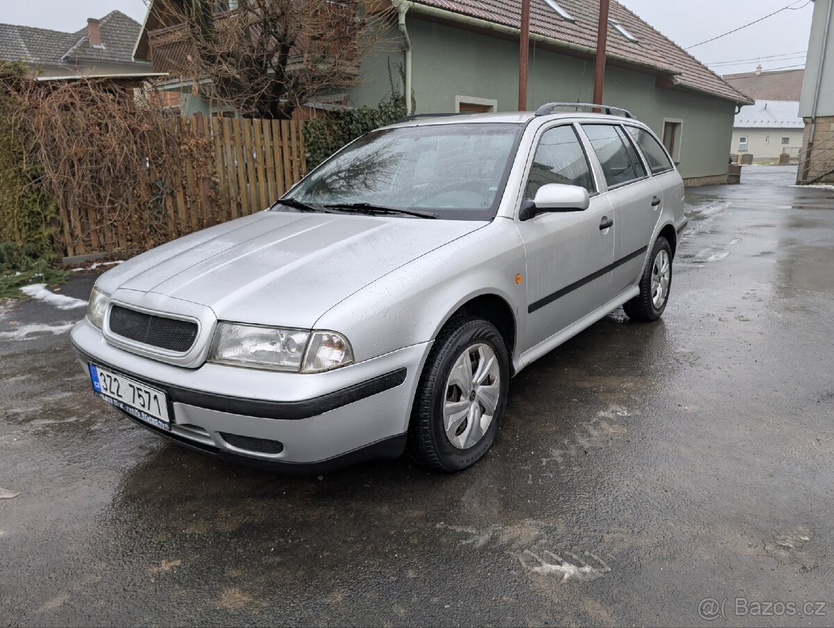 Škoda Octavia 1,6 kombi , 74kw, r.v.2000