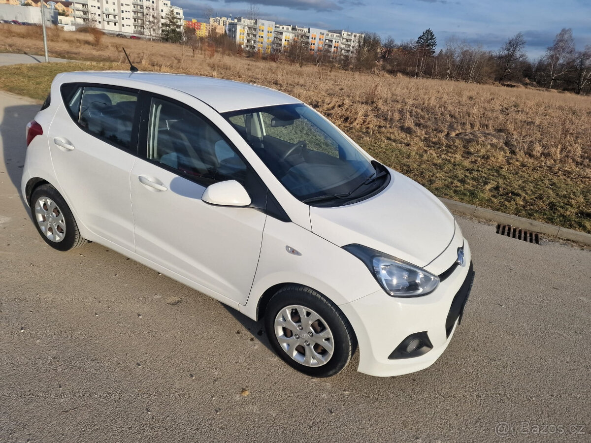 HYUNDAI i 10 1.0 i BENZÍN 59000 km