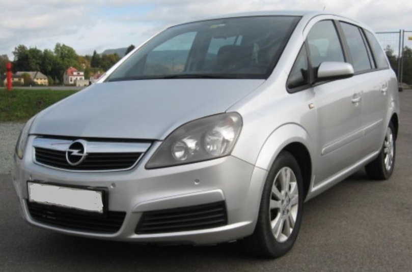 OPEL ZAFIRA B II  1,9 88kW 2006 Z157