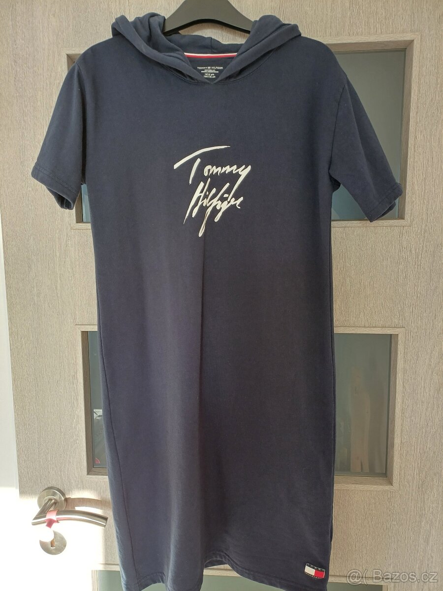 Nové šaty Tommy Hilfiger vel. 164/176