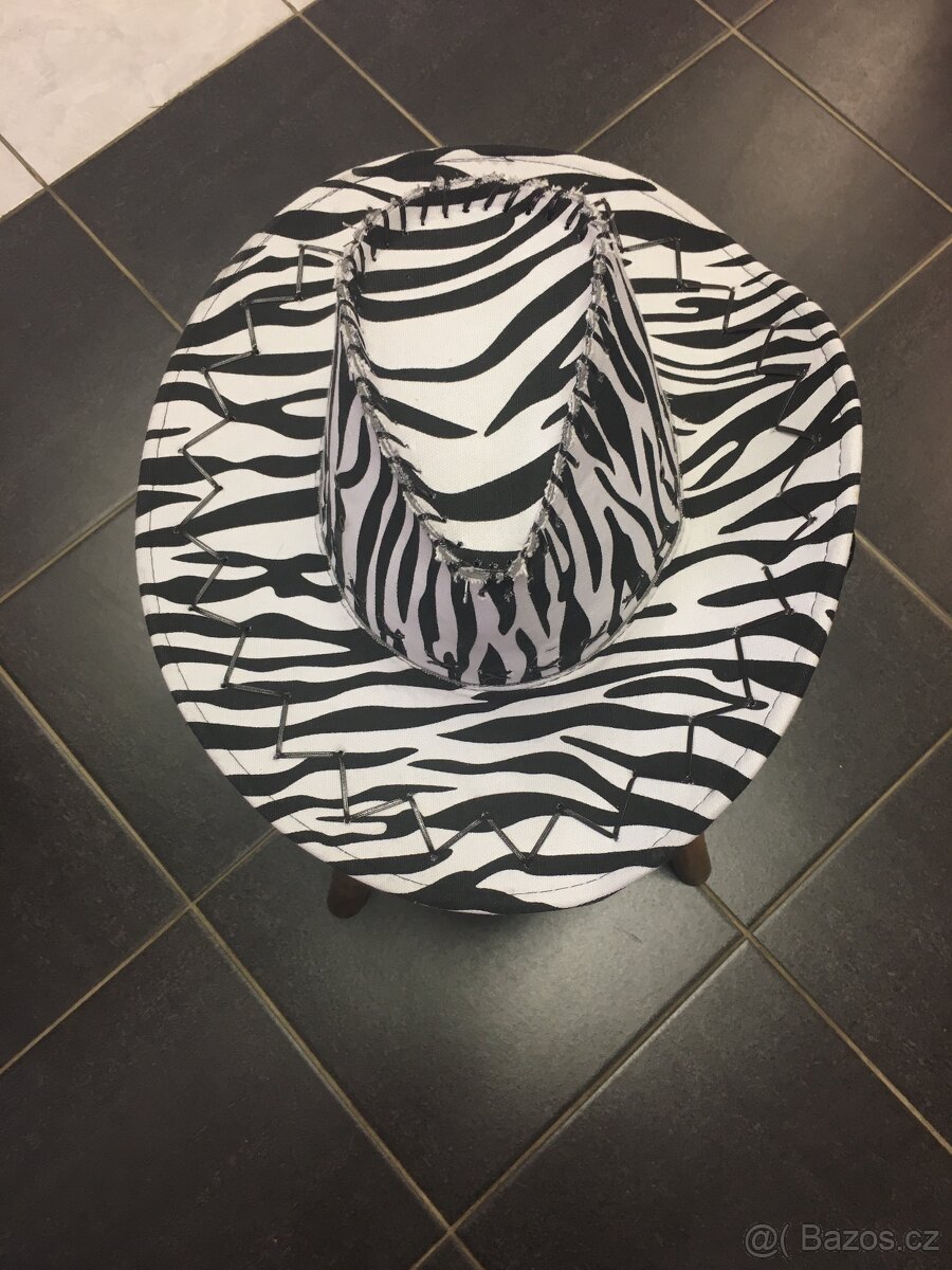 Klobouk zebra  a  had vel 58 -59