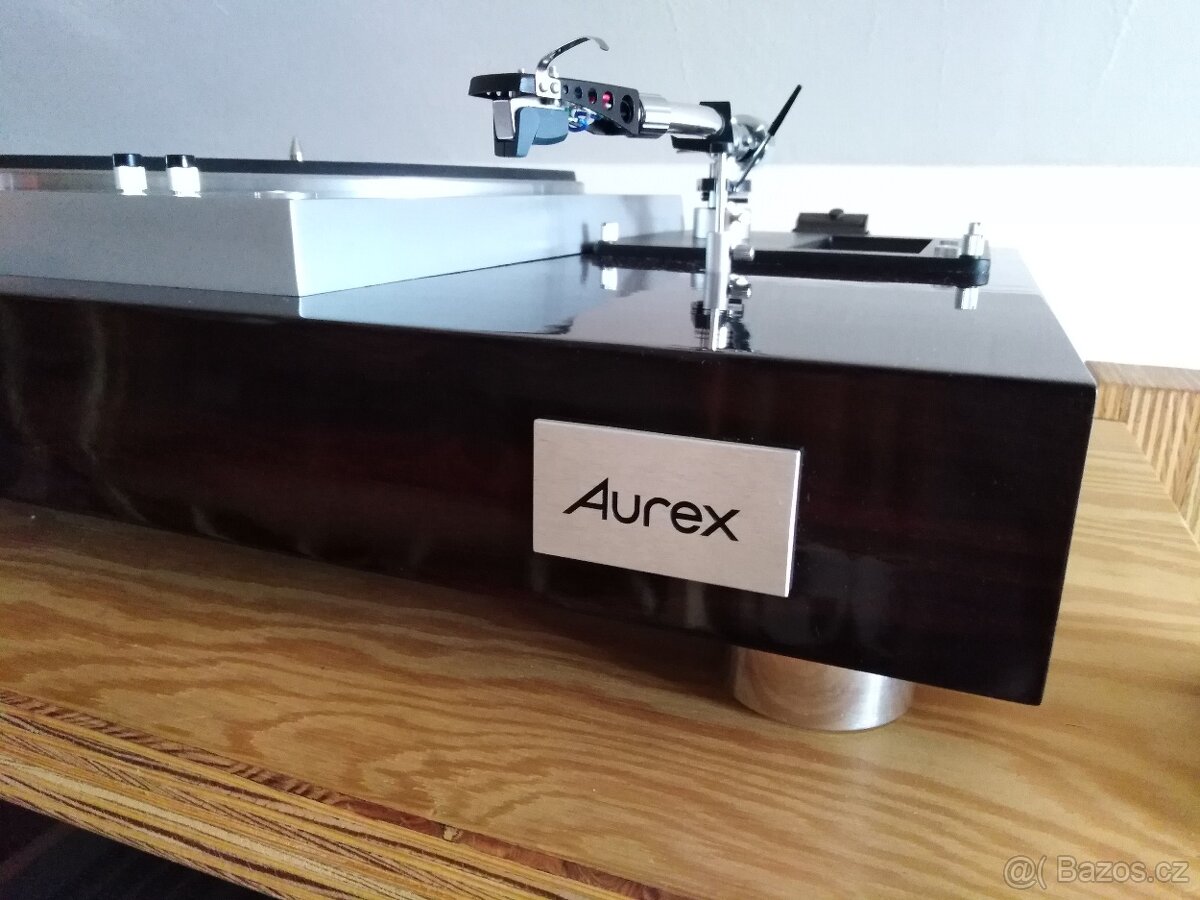 Gramofon AUREX 510