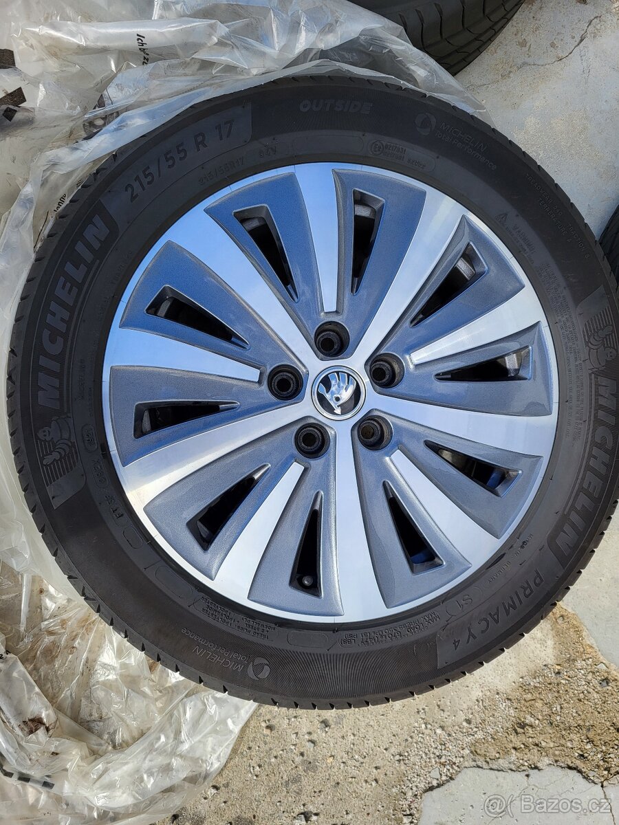 17" letní Škoda GREENLINE Superb 3 III 3V 5x112 ET40 8mm