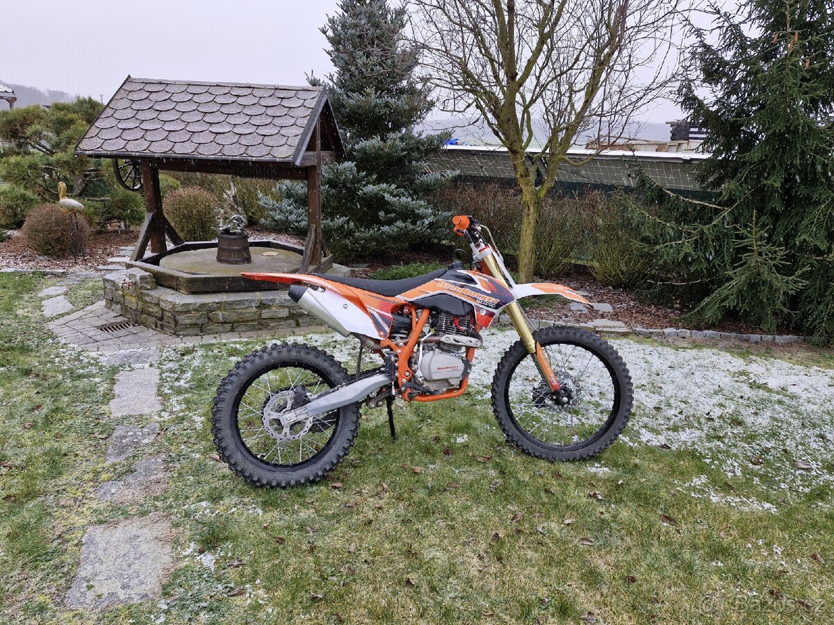 Pitbike Minirocket Pitrock 250ccm,21/18