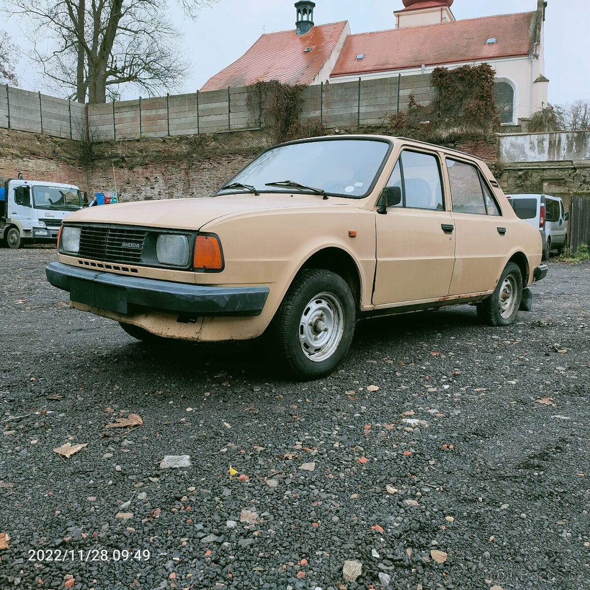 Škoda 105s
