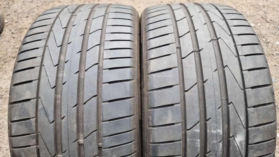 Letní pneu 245/40/18 Hankook