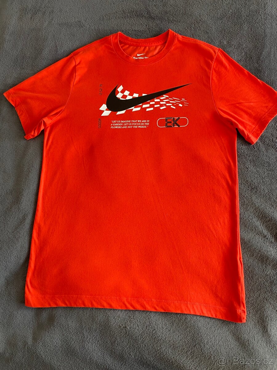 Prodám tričko Nike Tee