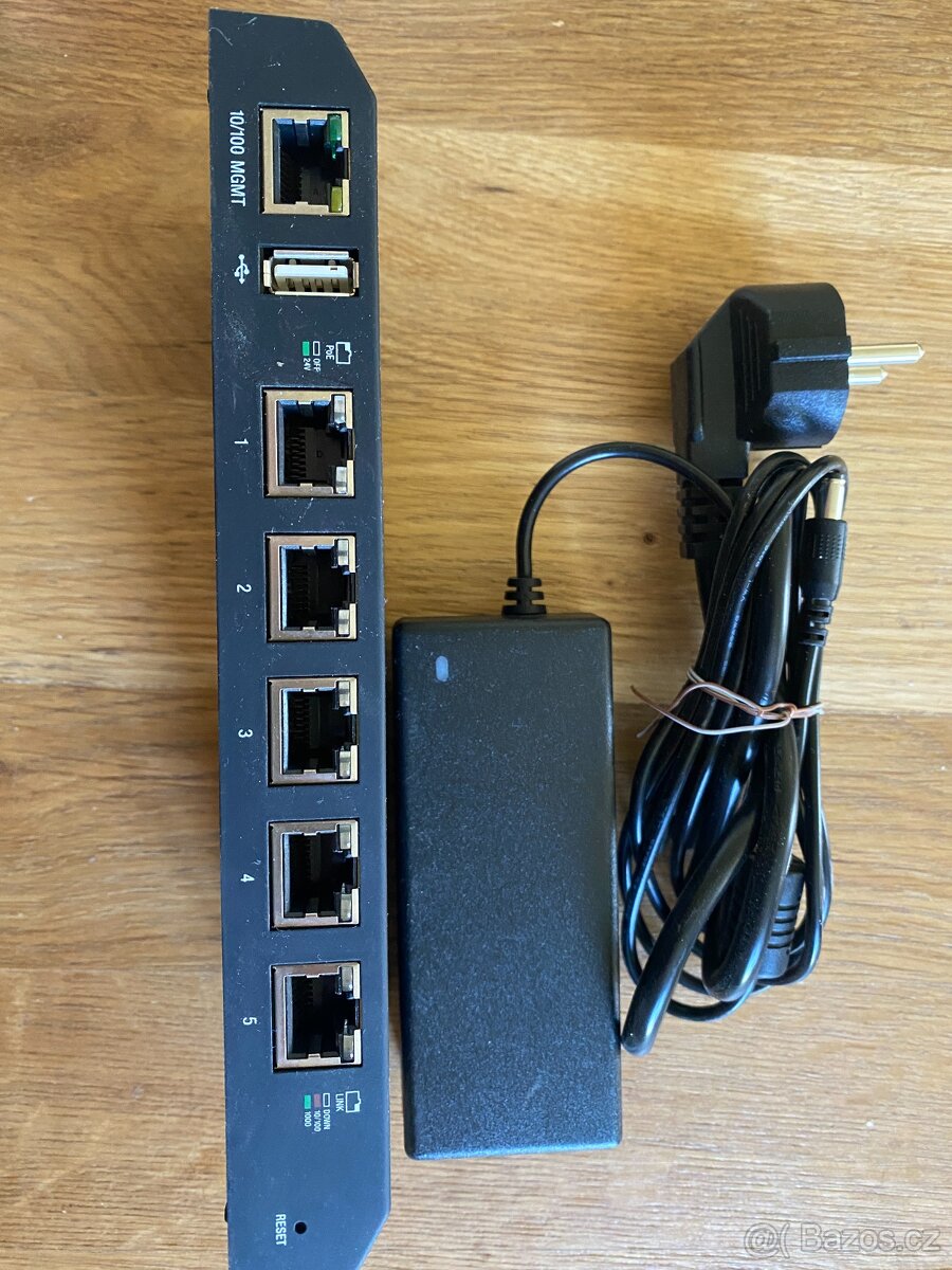 PoE Switch UBIQUITI ES-5XP