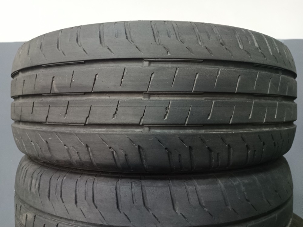 225/55 R17C CONTINENTAL (4320)