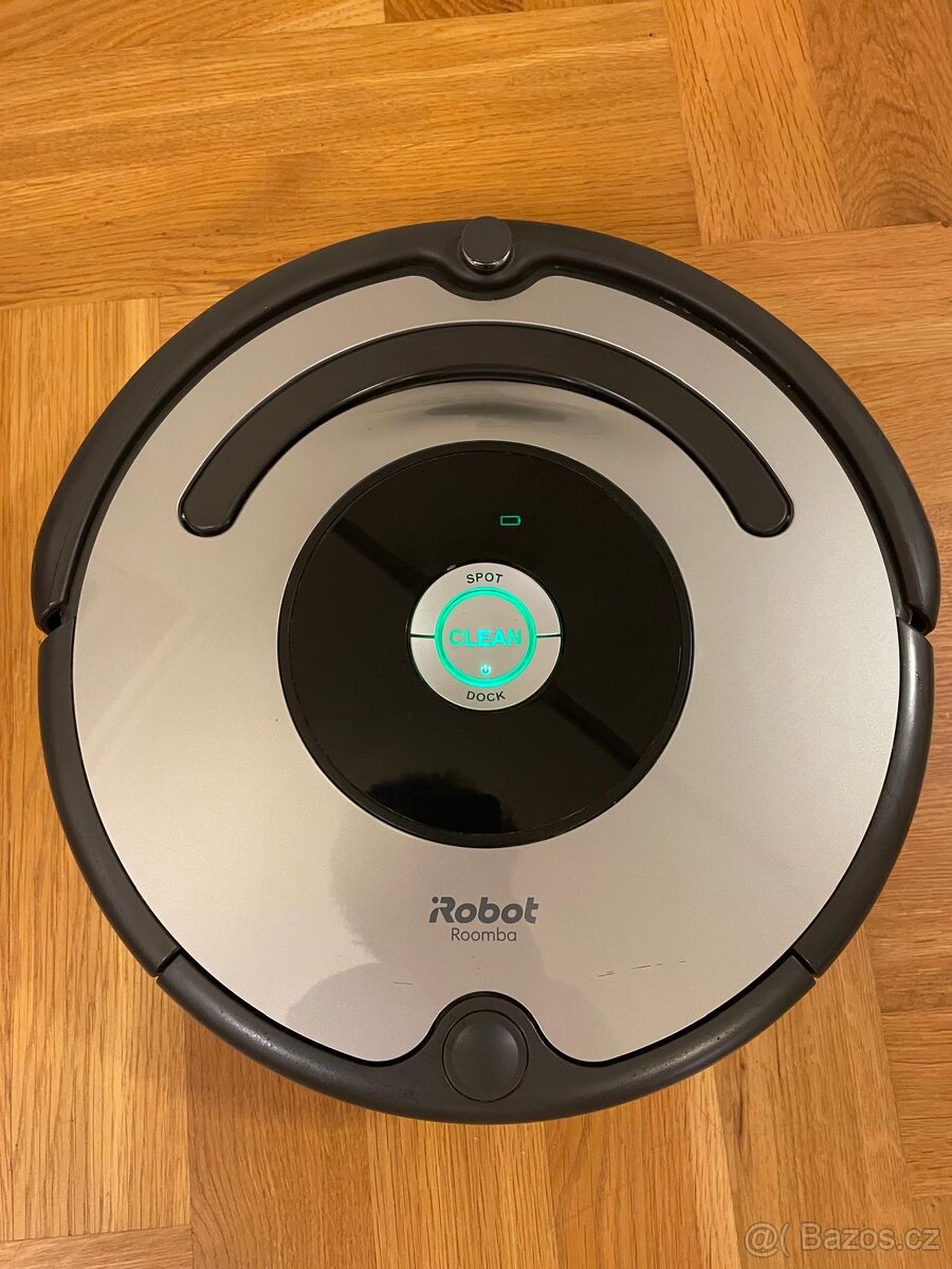 Robotický vysavač iRobot Roomba