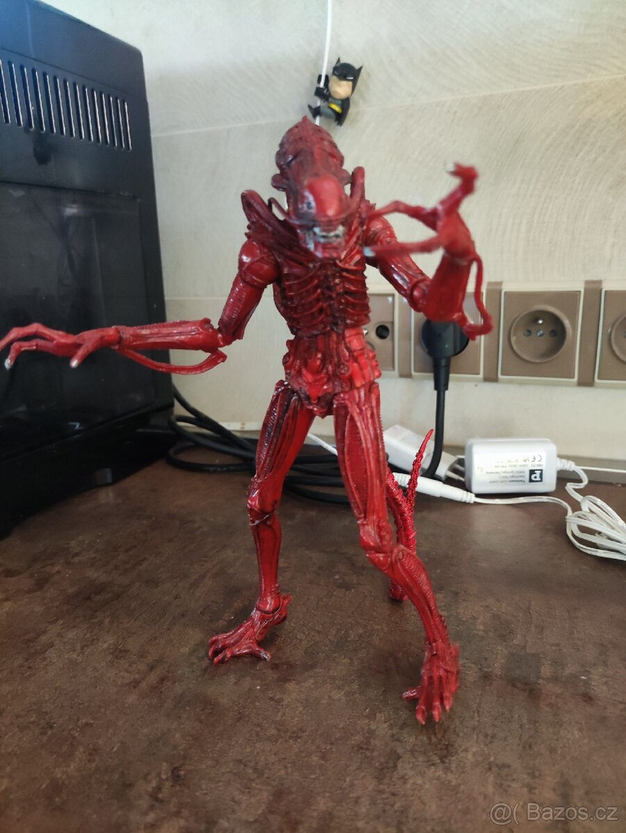 Neca vetřelec/ alien Red