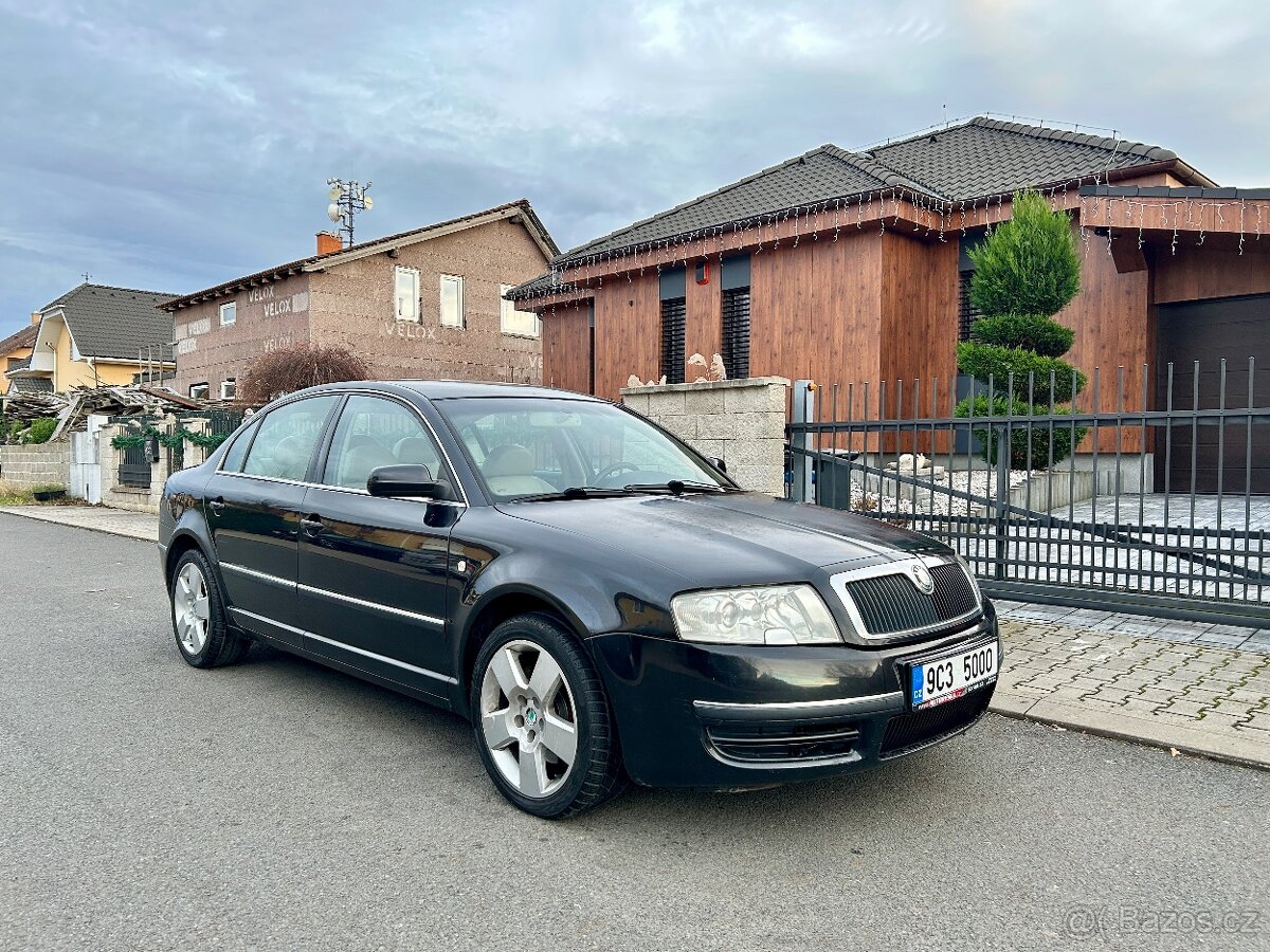 Škoda Superb 2.5TDI 120KW AUTOMAT/ VÝHREV / DIGIKLIMA