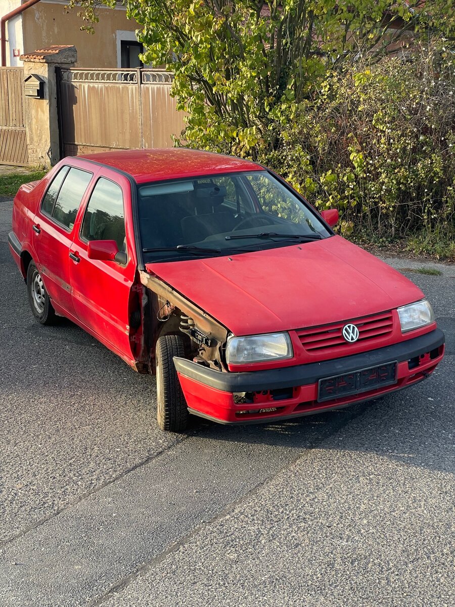 Díly z VW Vento 1996 1.9TD