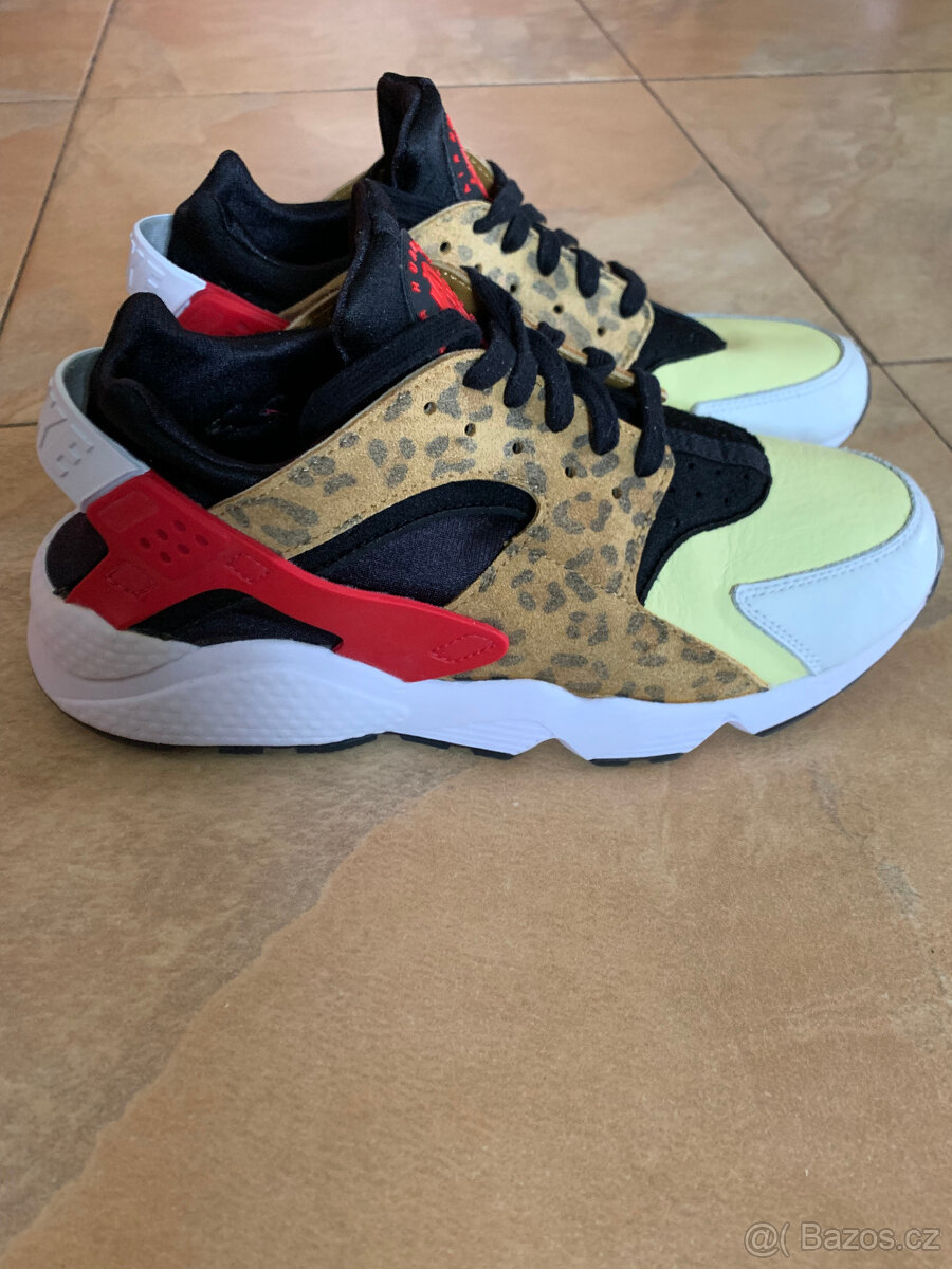 Nike Air Huarache SNKRS Day, vel.42