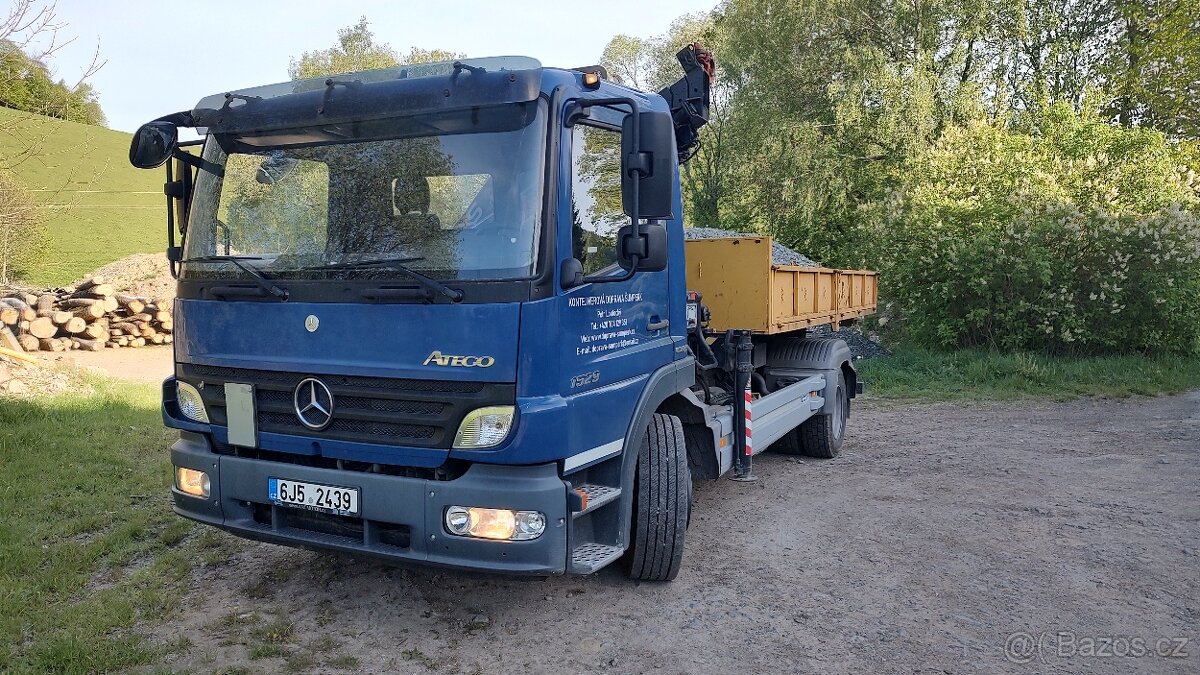 MB Atego 1529 - nosič výměnných nástaveb s HR