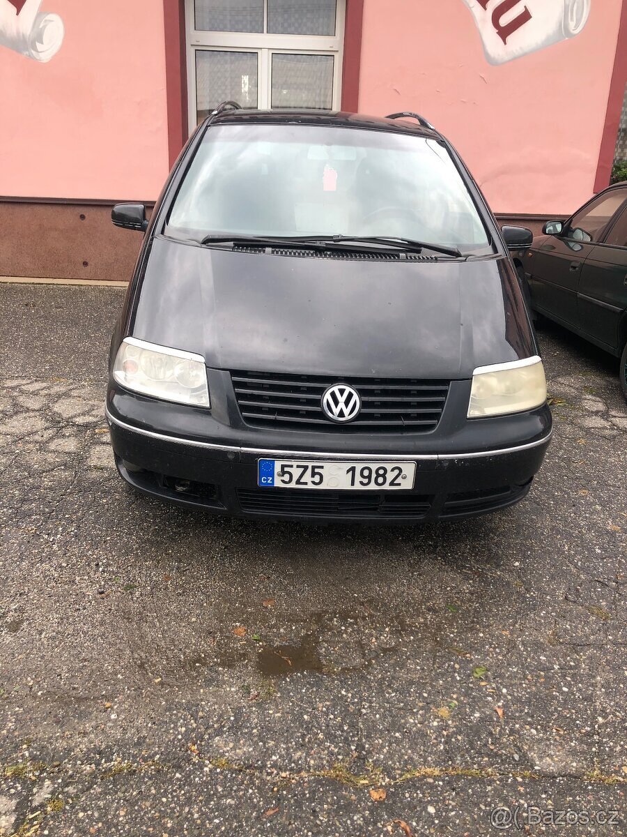 Prodám Volkswagen Sharan 1.9tdi 96kw rok výroby 2003