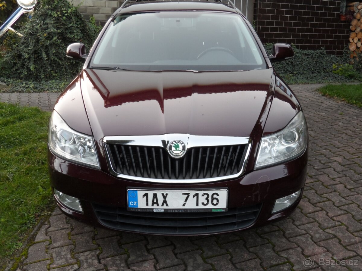 Škoda Octavia 1.8 TSI 118 KW Koupeno v ČR Zachovalé