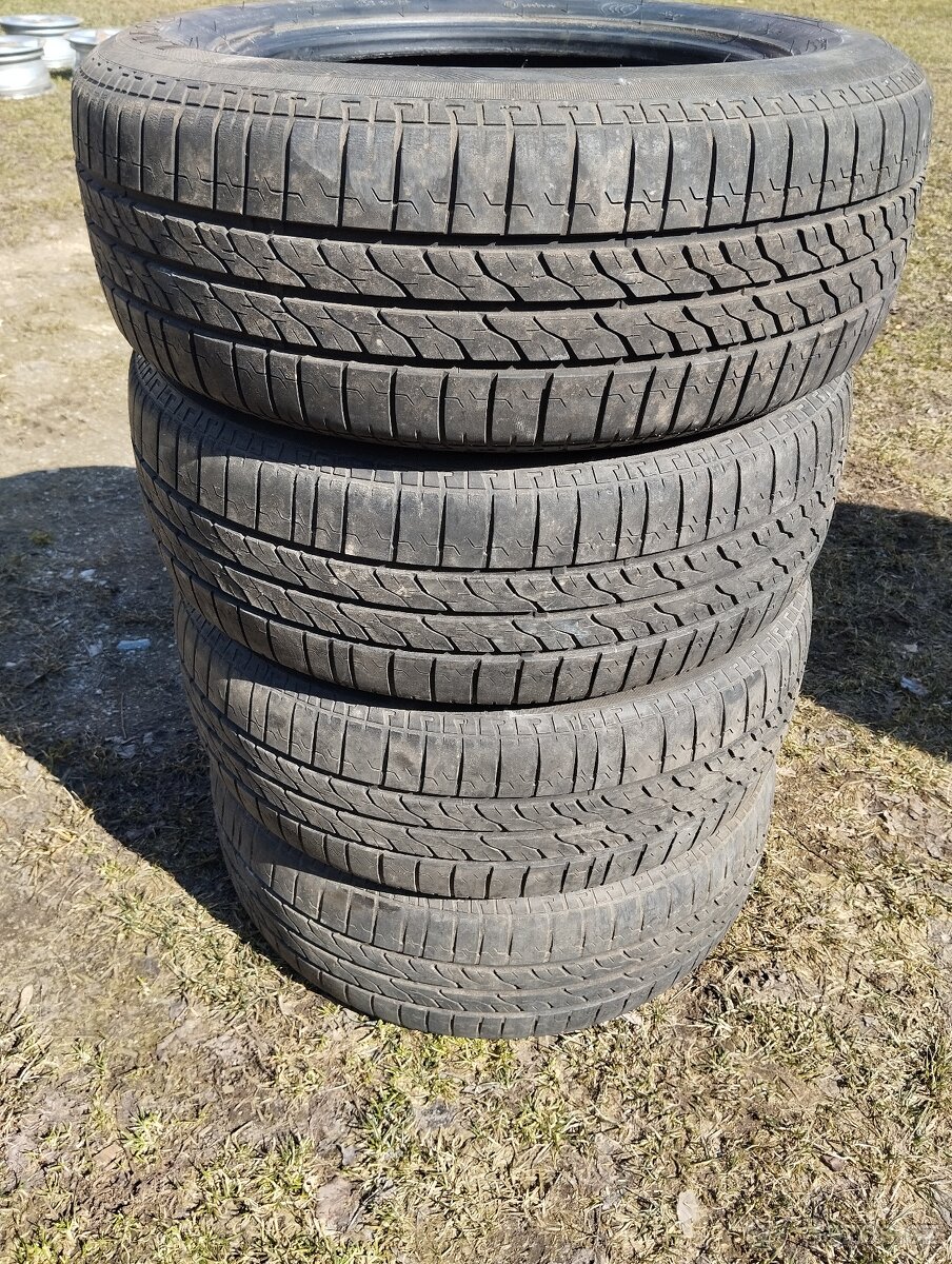 Letní pneu infinity 195/60 R14