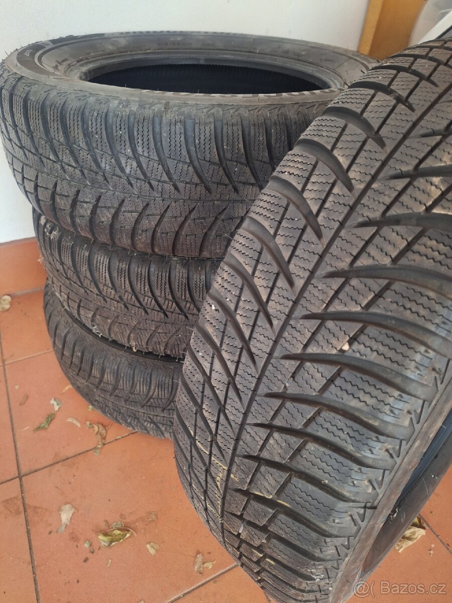 Bridgestone 215/65 R 17