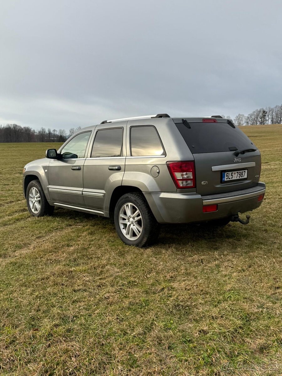 JEEP GRAND CHEROKEE OVERLAND