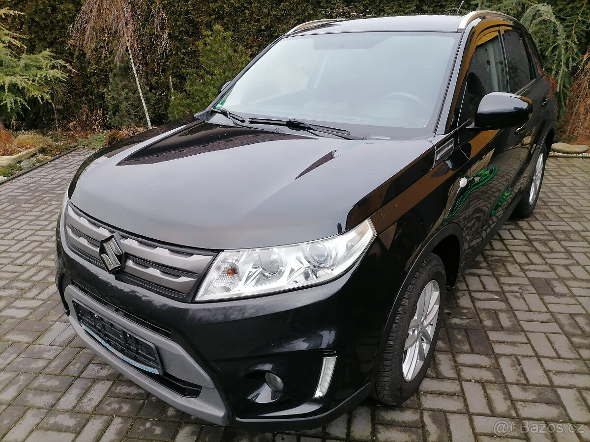 Suzuki Vitara 1.6i VVT 88kw98000kmKameraVyhřsedZimnípneu