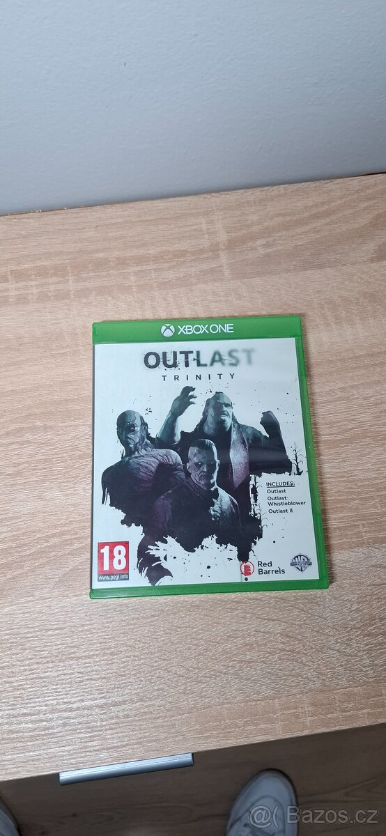 Outlast Trinity pro Xbox One