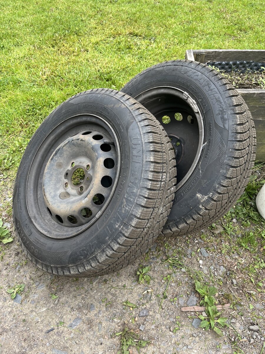 2x pneumatiky na Fiat Punto