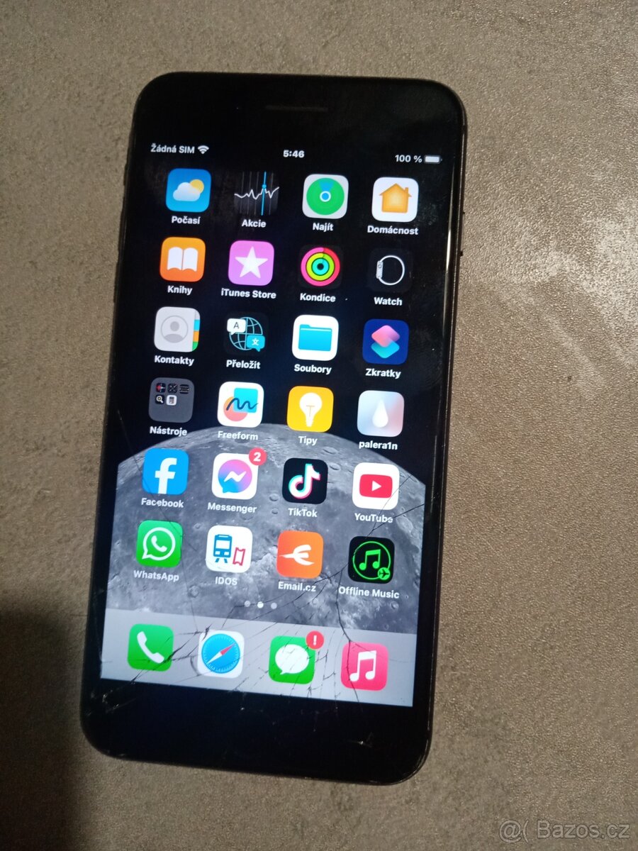 Apple iPhone 8 plus 64GB