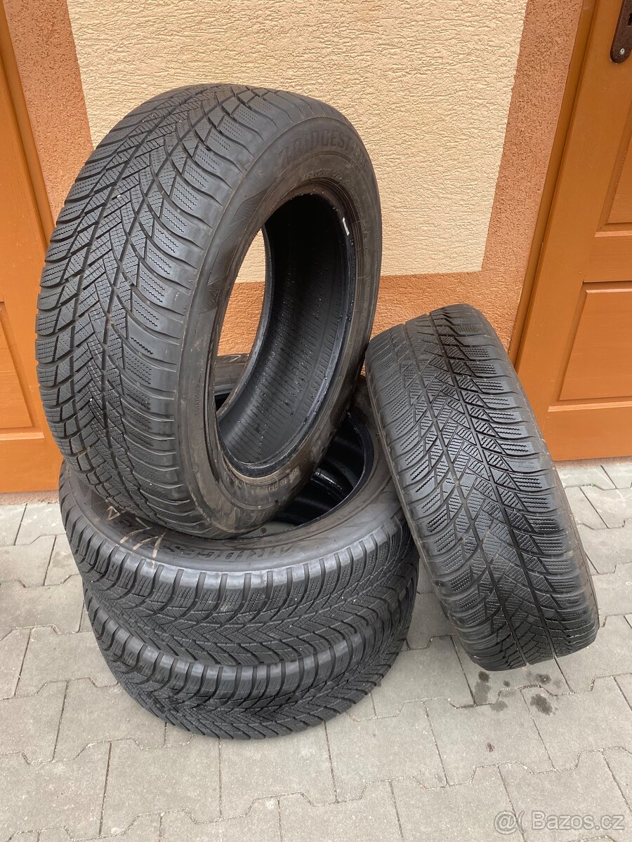 225/60 R17 99H Bridgestone Blizzak LM001 AO (2019)