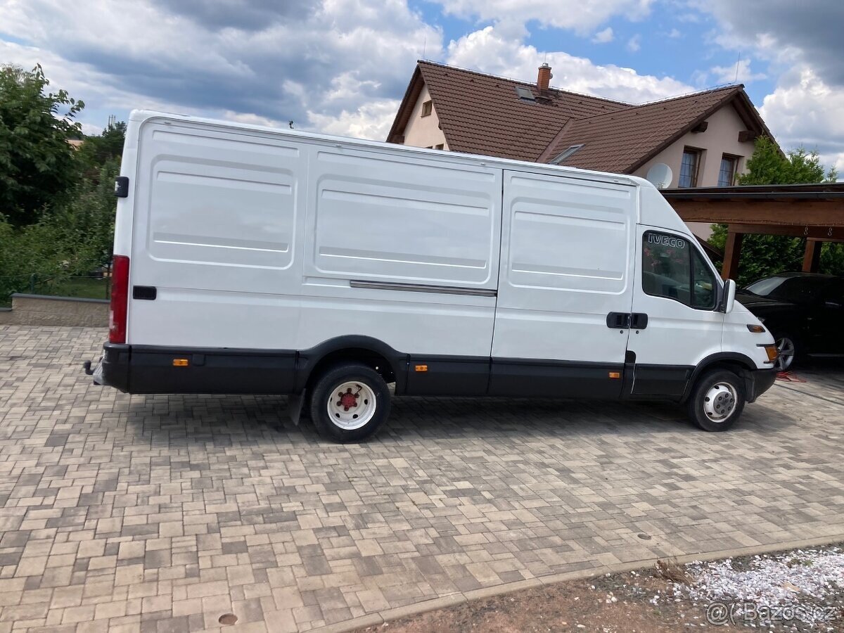 IVECO DAILY MAXI