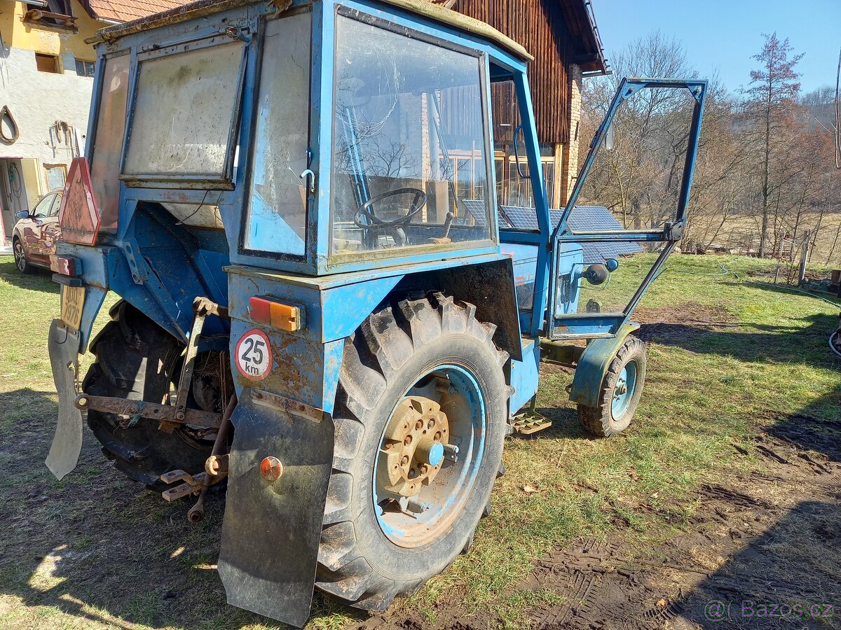 Zetor 6911, SPZ, propadlá STK