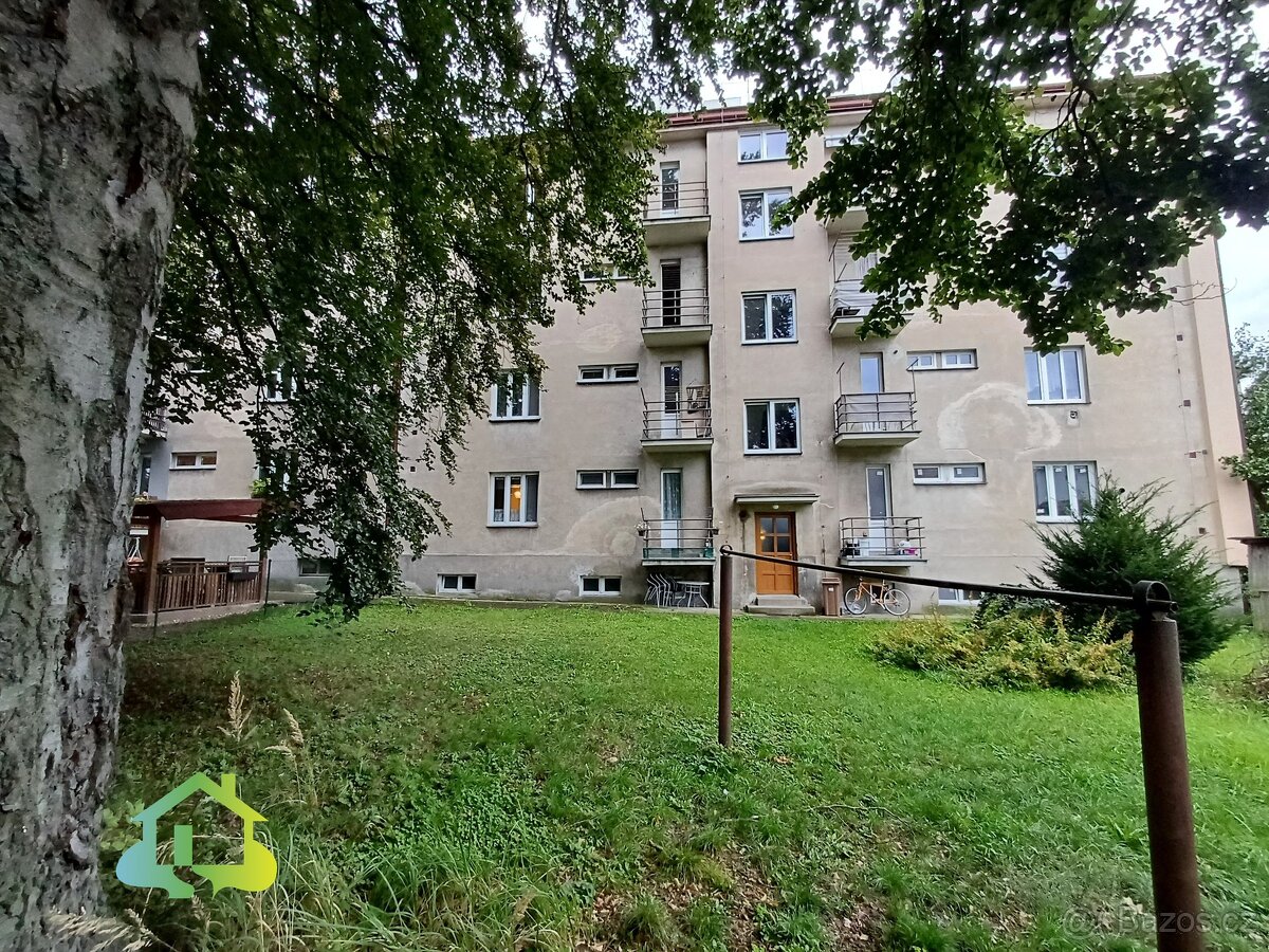 Prodej bytu 3+1/B, 95 m2 - Jičín - Valdické Předměstí, spole