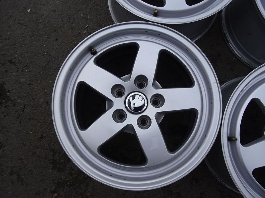 Alu disky s límcem na VW, Škoda 16", 5x112, ET 35, šířka 7J