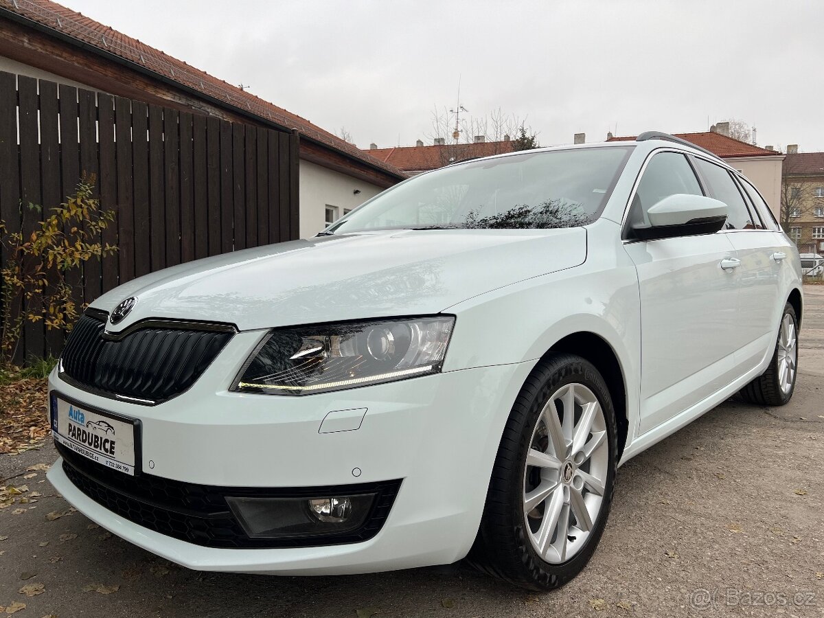 ŠKODA OCTAVIA 3 III COMBI 1.4TSI 103KW ELEGANCE BI-XENONY