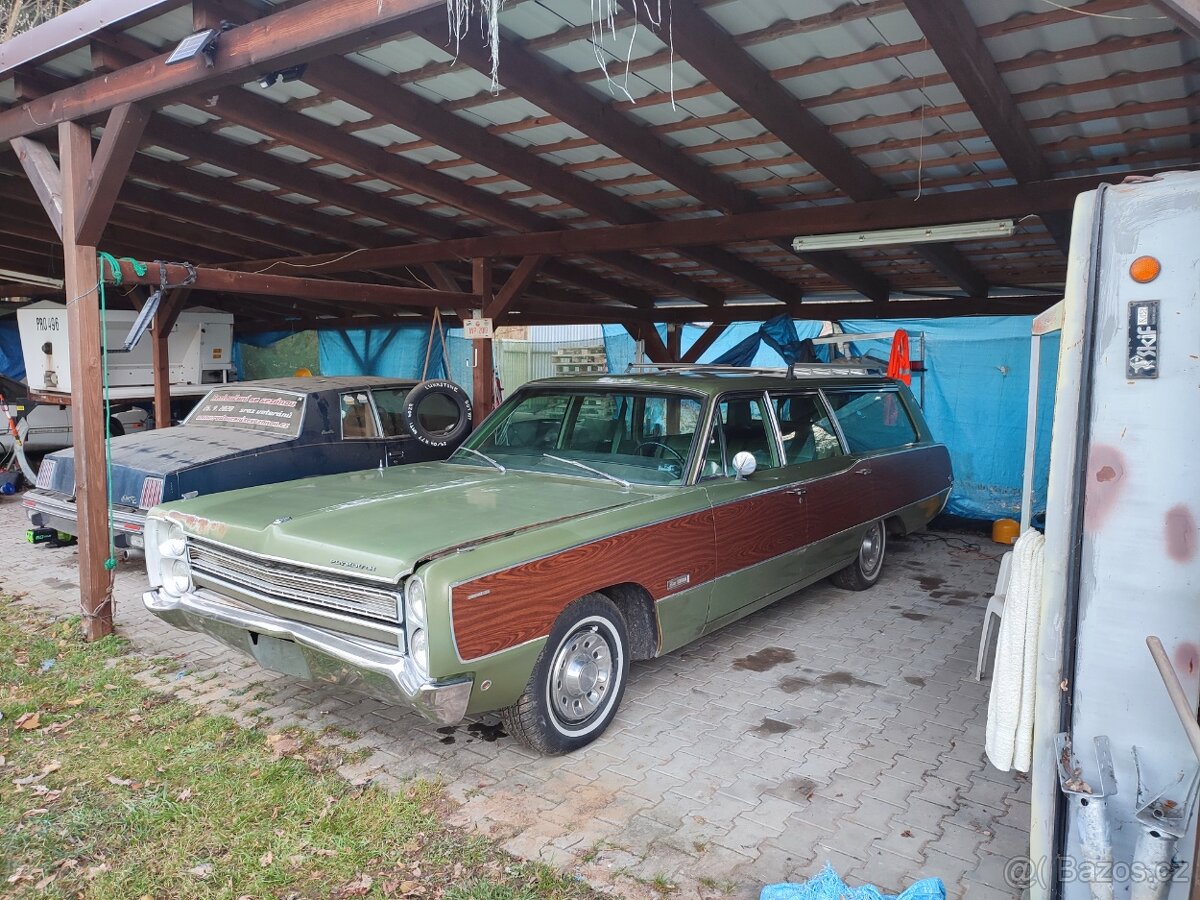 1968 Plymouth Fury Suburban Sport Wagon