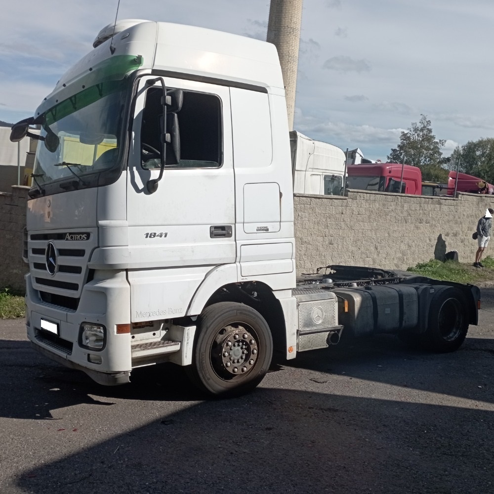 Prodám Mercedes Actros 1841