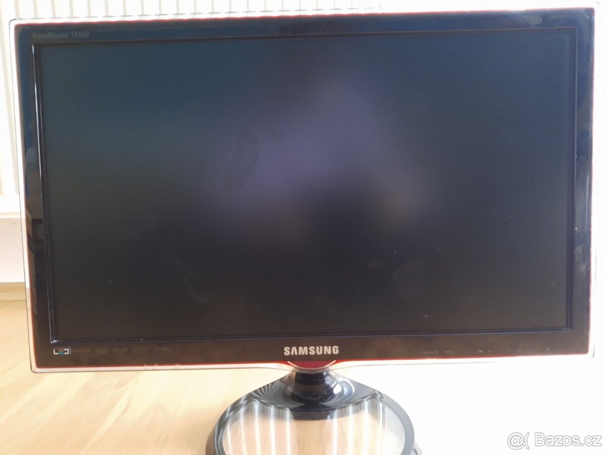 LED monitor 22" - Samsung LT22A550EW/EN