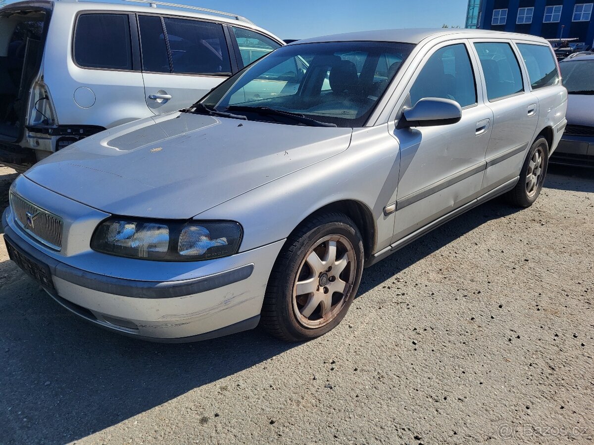 VOLVO V70 2.5D, motor D5244T, nahradni dily, ND