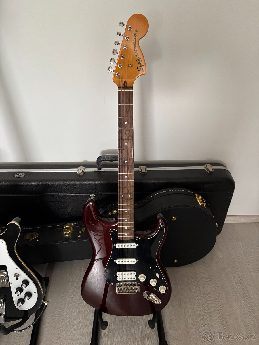 Fender Squier Classic Vibe '70s Stratocaster HSS IL Walnut