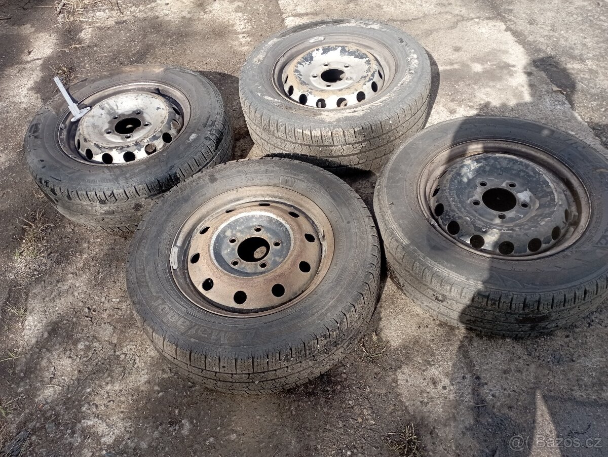 RENAULT MASTER IV,  OPEL MOVANO KOLA S PNEU 225/65R16C