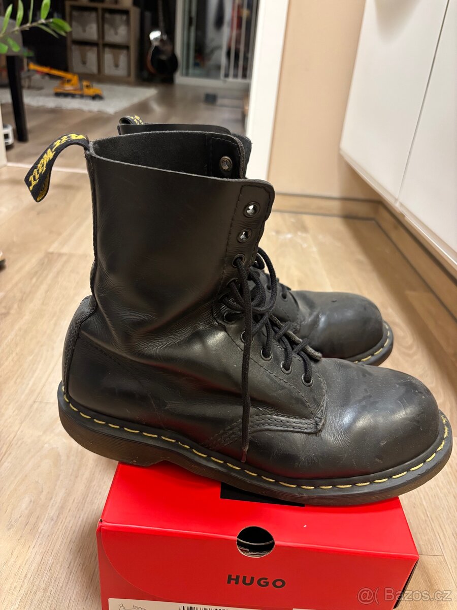 Dr. Martens