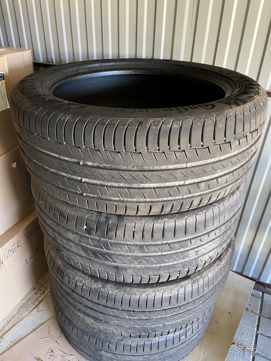 Continental 235/50 R19