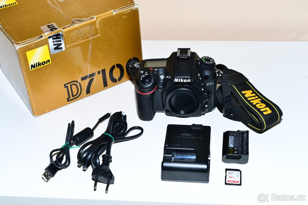 Nikon D7100 + příslušenství