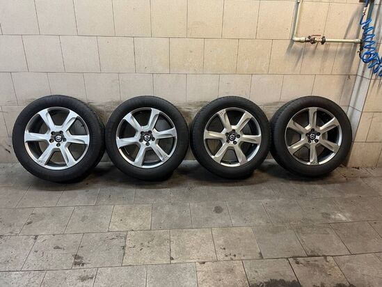 Volvo XC60, XC70 alu kola 7,5Jx19 ET55 "FENIR"