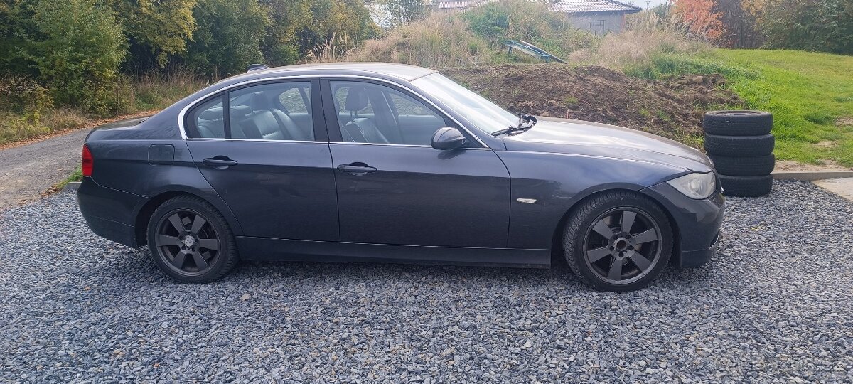 BMW E90 330xd