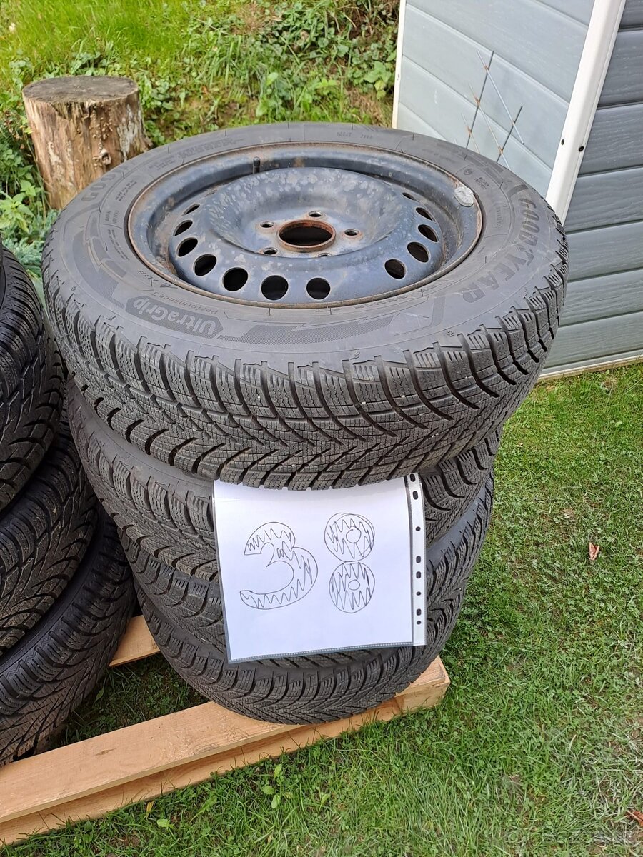 Zimní pneu GOODYEAR 195/65 R15 + disky Hyundai i30