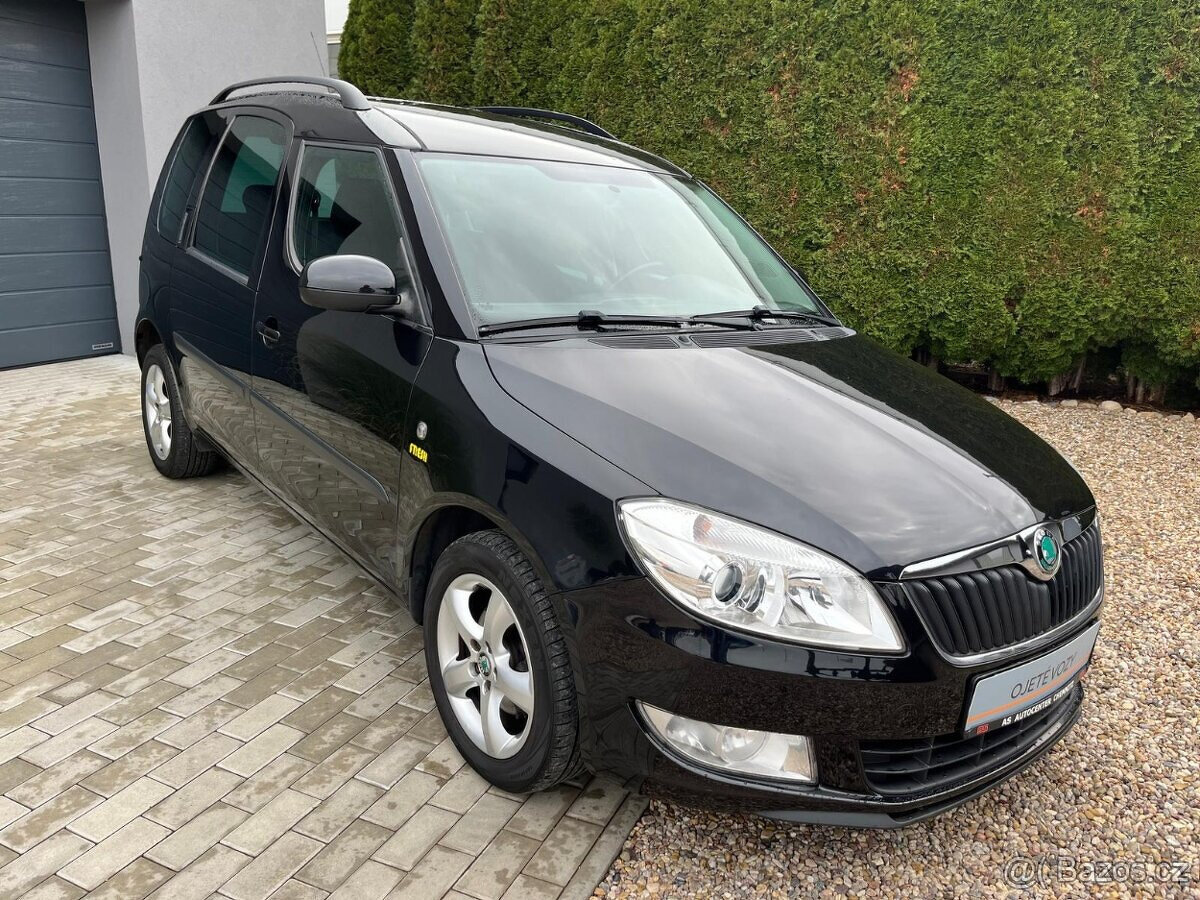 benzínová ŠKODA ROOMSTER 1.2 Tsi 63kW 2012 SUPER AUTO Fabia