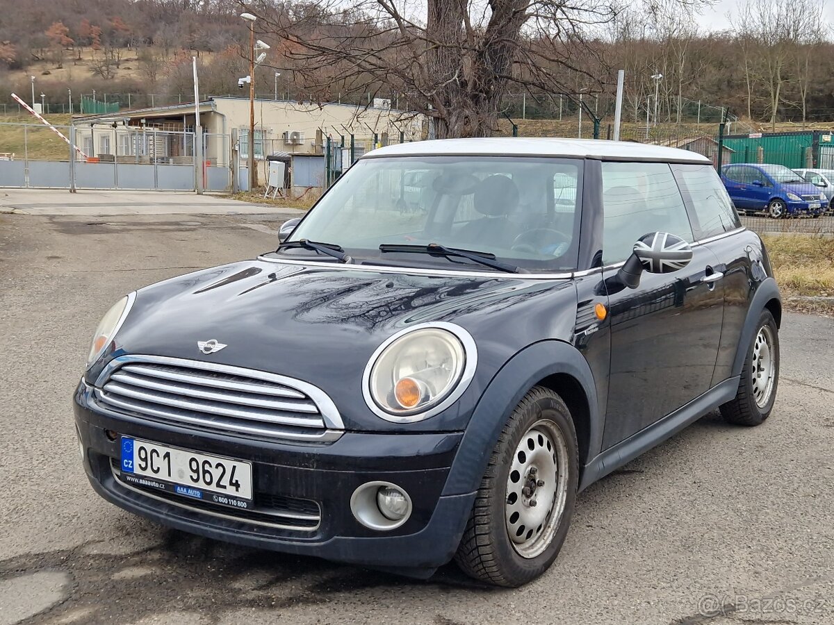 Mini Cooper, 1,6i 88kw NOVÁ SPOJKA rok 2009