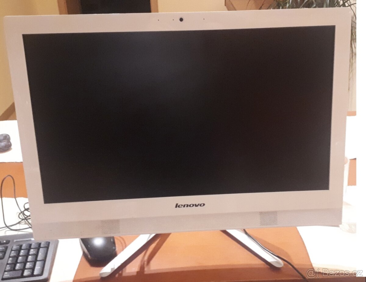 Lenovo AIO C50 /i3 / 8GB / 256 SSD / 23” FHD/ Win 10 Pro