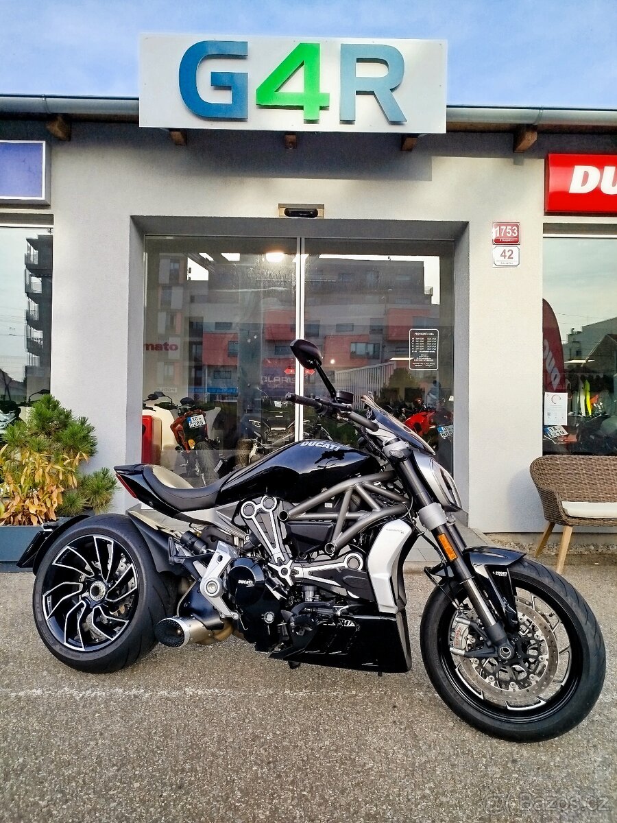 Ducati XDiavel S, LADĚNÝ VÝFUK, 1 800 Km, 1. MAJITEL, ČR